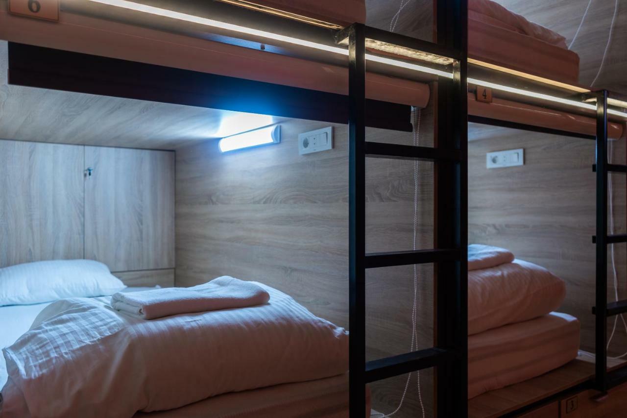Inbox Hostal *